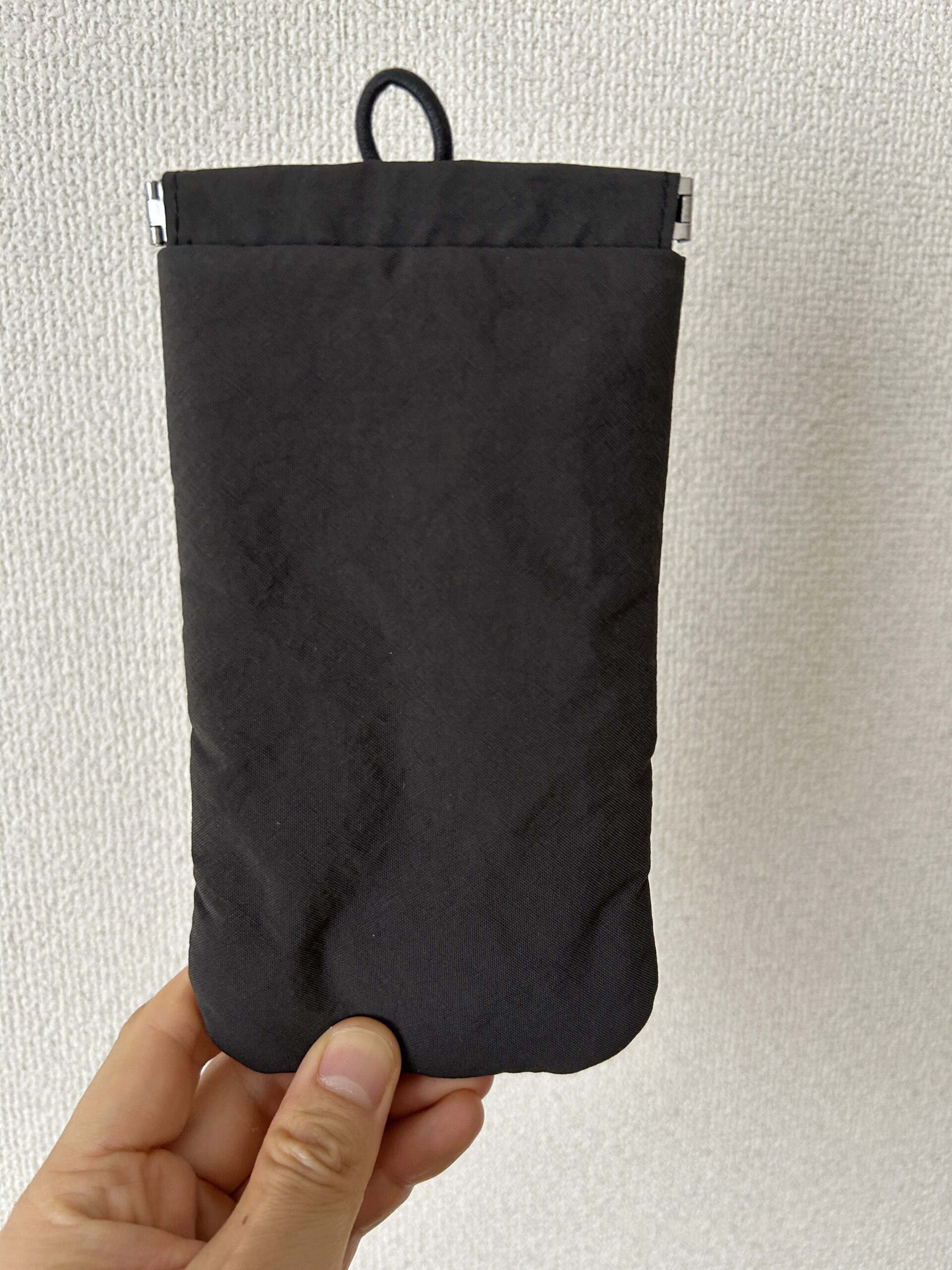 無印良品ポーチでメガネケースとして使用